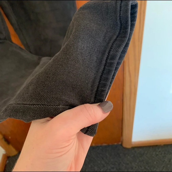 American Eagle Stretch Jeans - Picture 2 of 6